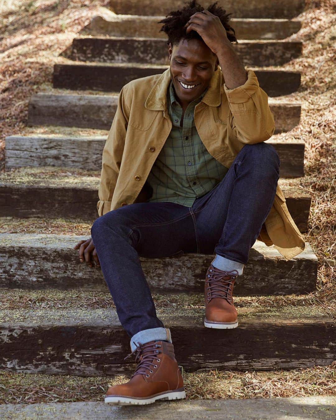 トムズシューズのインスタグラム：「Come for the boots, stay for the impact. Or is it the either way around? Either way, we’re happy you’re here. (📷: The Ashland Boot)」