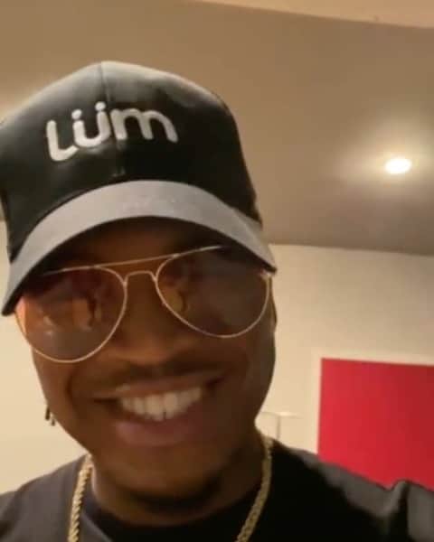 のインスタグラム：「I’m challenging ALL CREATIVES, ALL ARTISTS, PRODUCERS, SINGER-SONGWRITERS!! Go to @lum.music, download the app, upload your music and ask all your friends to support you on LÜM. If you give a damn about your growth as an artist, your career and making a little $, LÜM is the spot for you. SEE YOU THERE!! 😏🔥🔥」