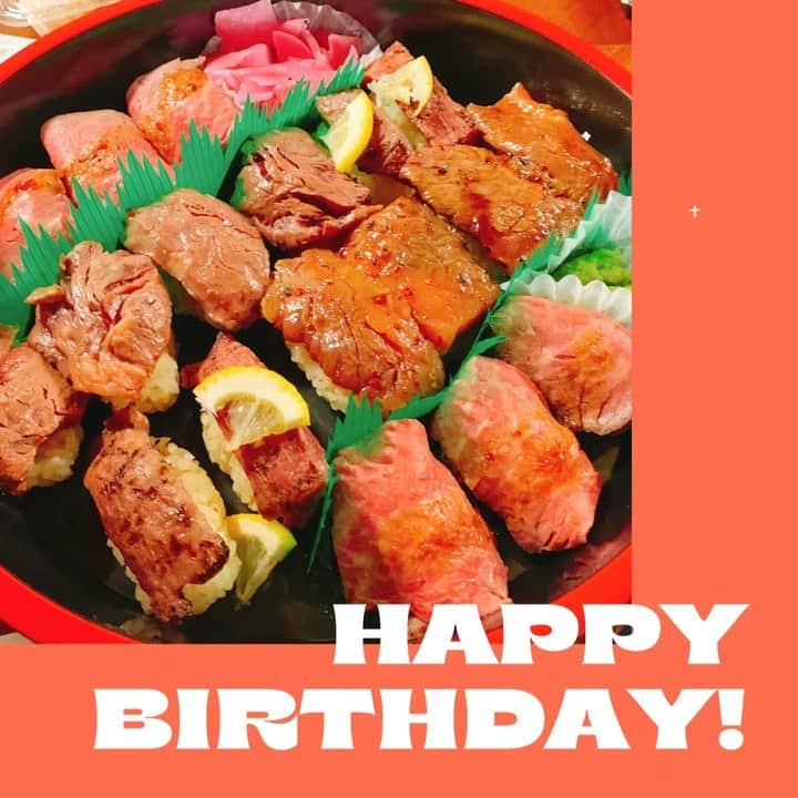 佐藤智美のインスタグラム：「子どもの誕生日メシ💕  元気に大きく育ってくれて… 本当にありがとう😊🙏✨✨✨  #誕生日  #誕生日ご飯」