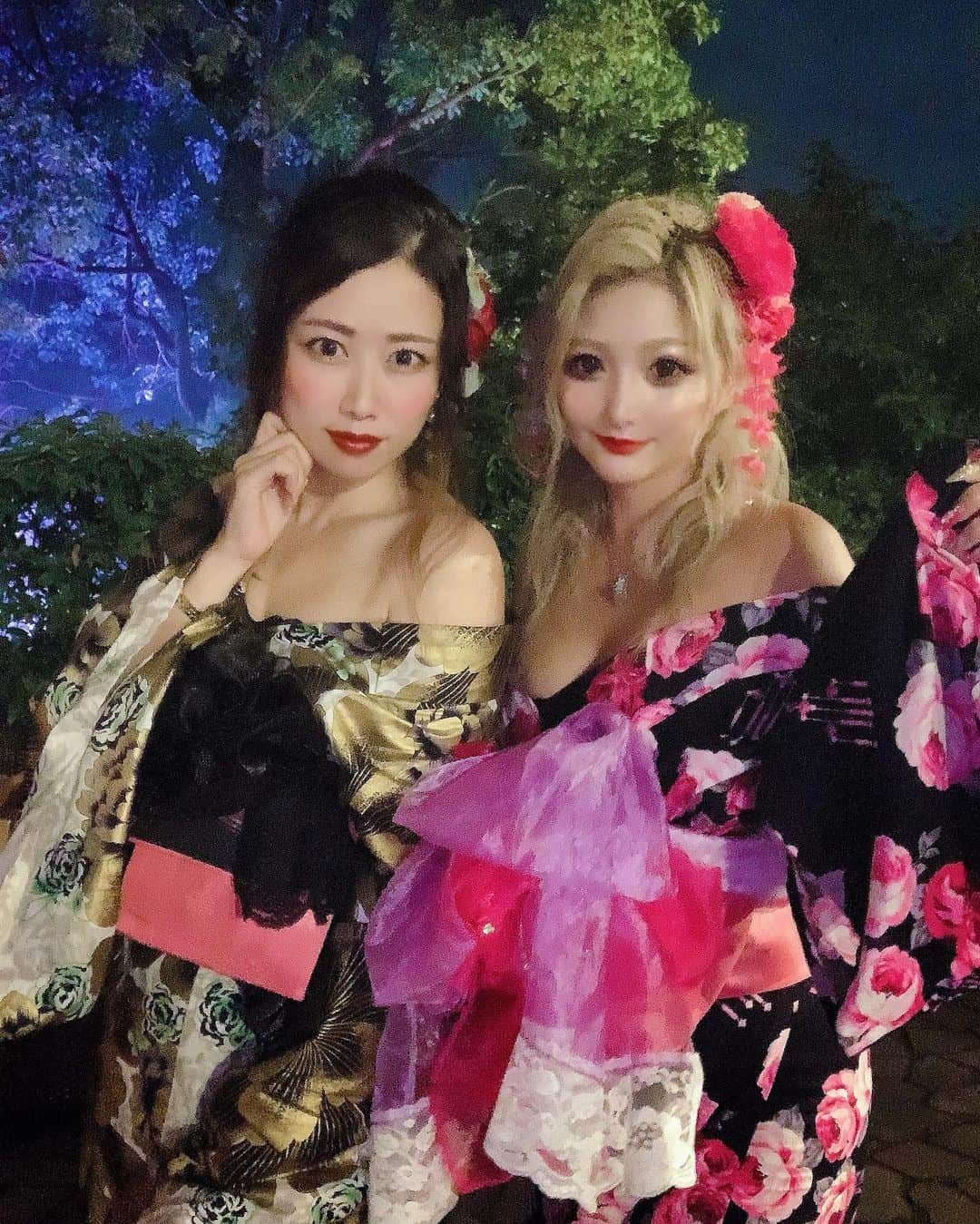 まっぴーさんのインスタグラム写真 - (まっぴーInstagram)「浴衣女子会🎐👘 夜の部🌠は太閤園のビアガーデン🍺😋 和の雰囲気がめっちゃいいカンジで浴衣で行って正解🙆‍♀️♥️ . 花魁組が半分❣️毎年、花魁は今年が最後！って思ってるねんけどなぁ、、、花魁涼しいしやめられへん😂💓w . #浴衣女子会#花魁浴衣#太閤園#👘」10月17日 3時13分 - mapink___