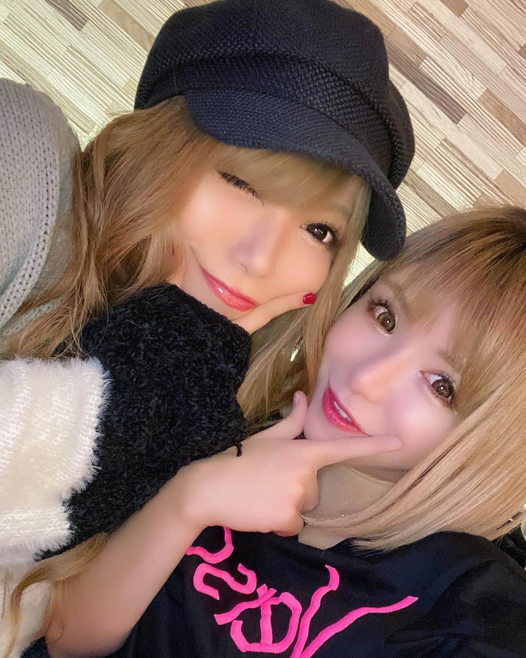のインスタグラム：「@serinorina  大阪で会えた❤️」