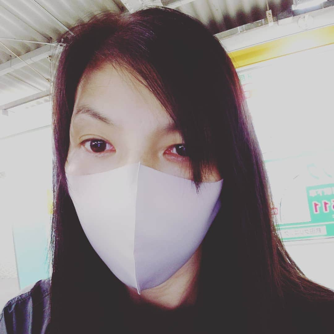 KAORUさんのインスタグラム写真 - (KAORUInstagram)「大阪へ行ってきます！ ねむっ…  #Marvelouspro #仙女 #大阪 #眠たい」10月17日 5時41分 - yukisaku_88