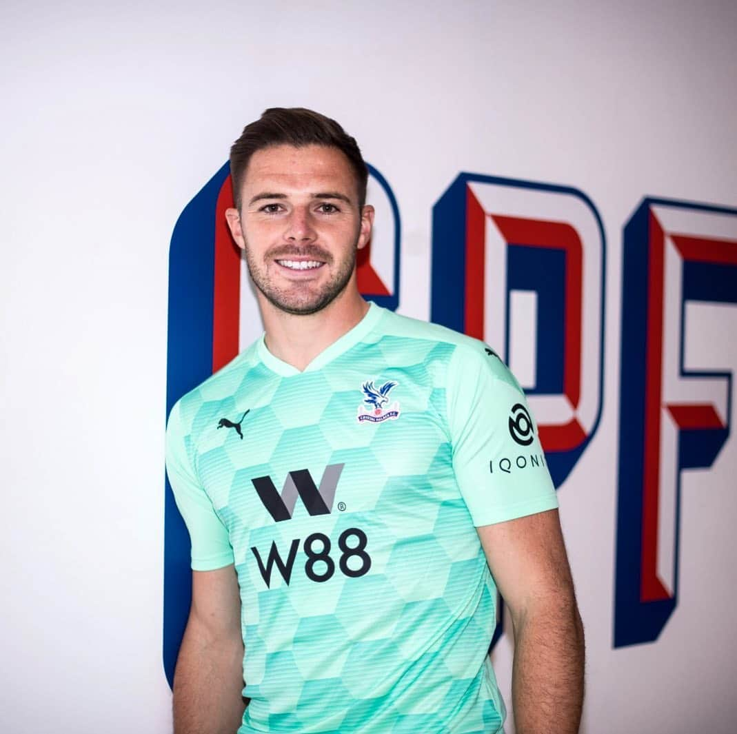 ジャック・バトランドのインスタグラム：「But today marks the start of a new challenge with @cpfc and i can’t wait! I’ve got so much still to offer and looking forward to meeting up with the squad ahead of a big game this weekend 👊🏻🦅」