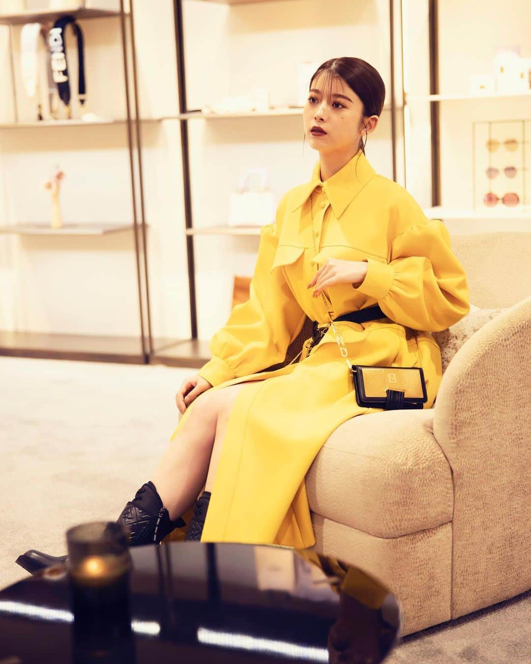 馬場ふみかさんのインスタグラム写真 - (馬場ふみかInstagram)「. FENDI X CHAOS 💛  #FendiXChaos #FendiFW20 #Fendi」10月17日 15時51分 - fumika_baba