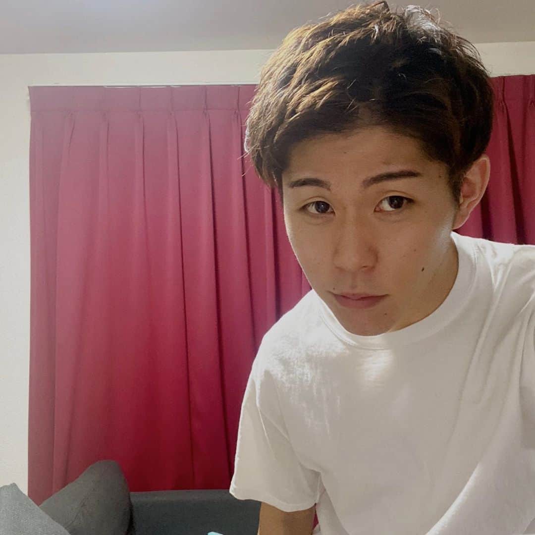 三澤康平さんのインスタグラム写真 - (三澤康平Instagram)「髪切ったよ  （8月に髪切ってから、伸びた写真を載せてないからインスタだけ見てる人からすれば何も変わってないじゃん反省）」10月17日 15時55分 - misawa_kohei