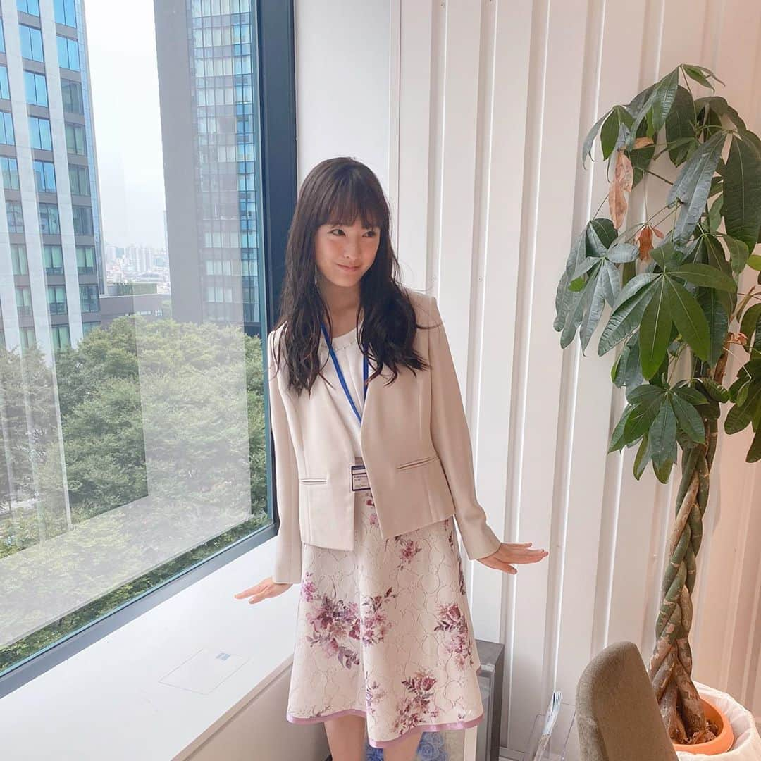 大友花恋さんのインスタグラム写真 - (大友花恋Instagram)「今夜は、35歳の少女第2話。 楽しみで、1週間がとても長く感じました💗 藤子ちゃんも相変わらずです😇」10月17日 16時24分 - karen_otomo