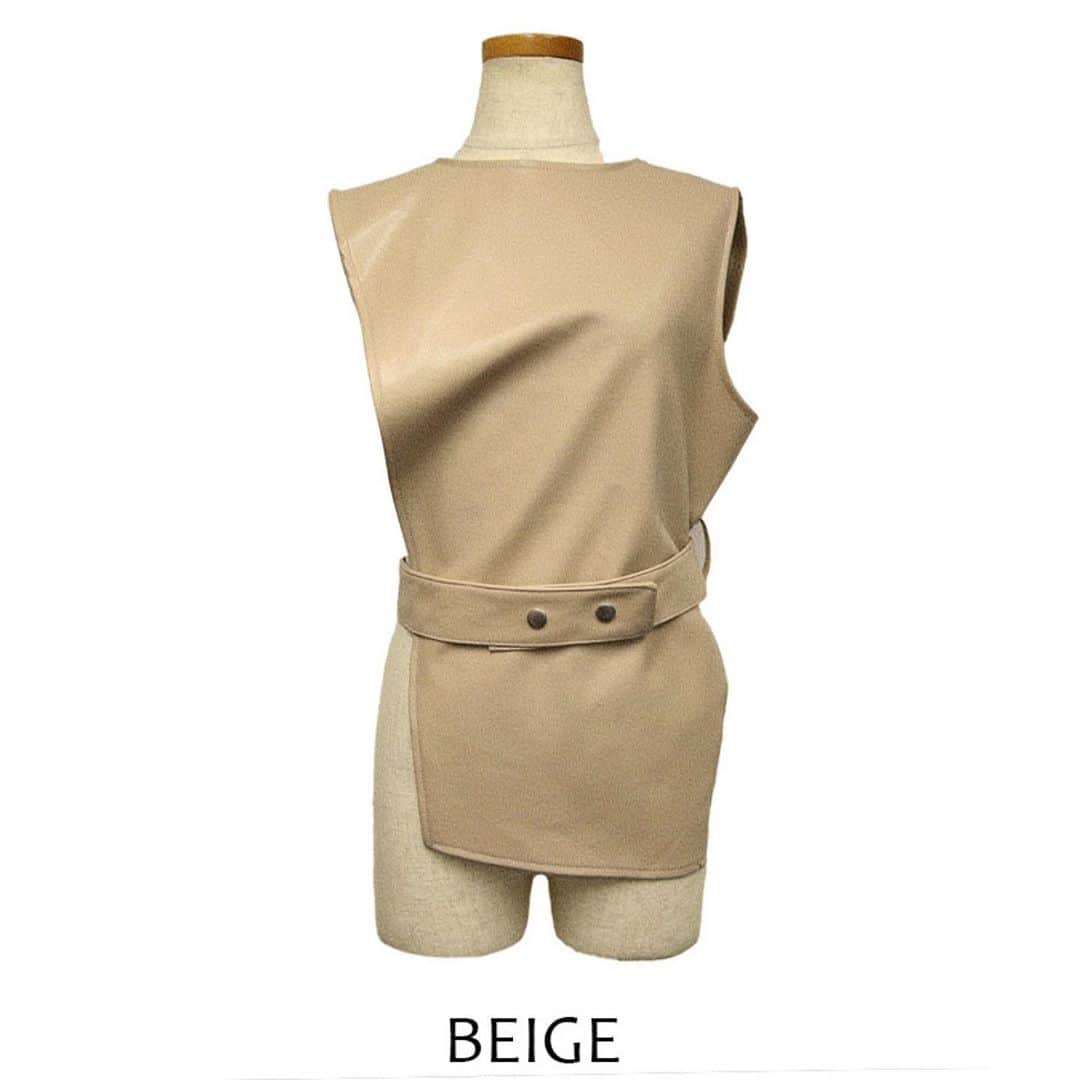 moca さんのインスタグラム写真 - (moca Instagram)「. 【re arrival】 . 10007010 leather vest 6200yen＋tax black/beige . #selectmoca」10月17日 16時36分 - selectmoca