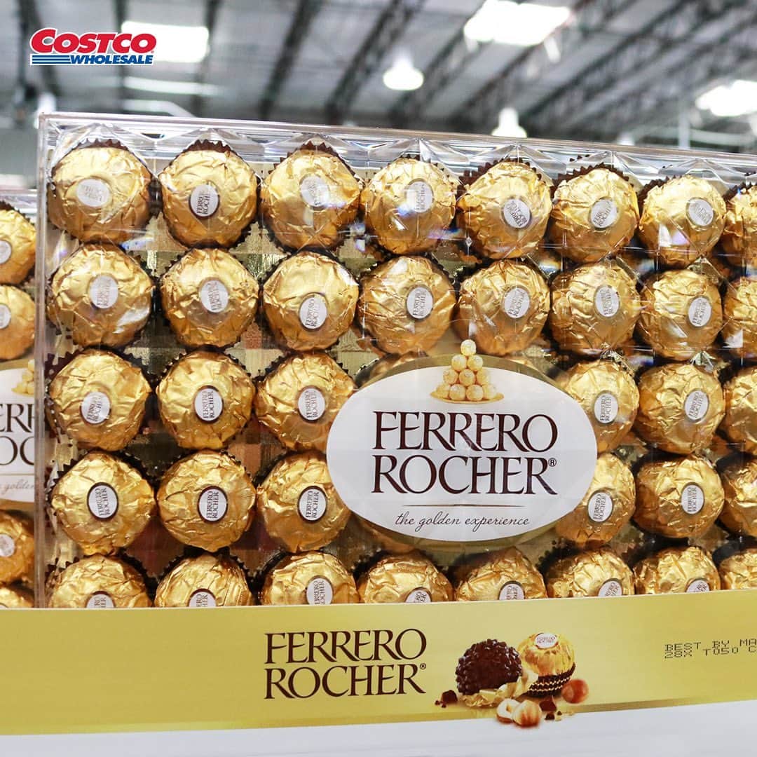 Costcoさんのインスタグラム写真 - (CostcoInstagram)「Creamy, chocolaty hazelnut goodness 😍 Save $3.70 through Oct. 25, 2020.」10月17日 8時40分 - costco