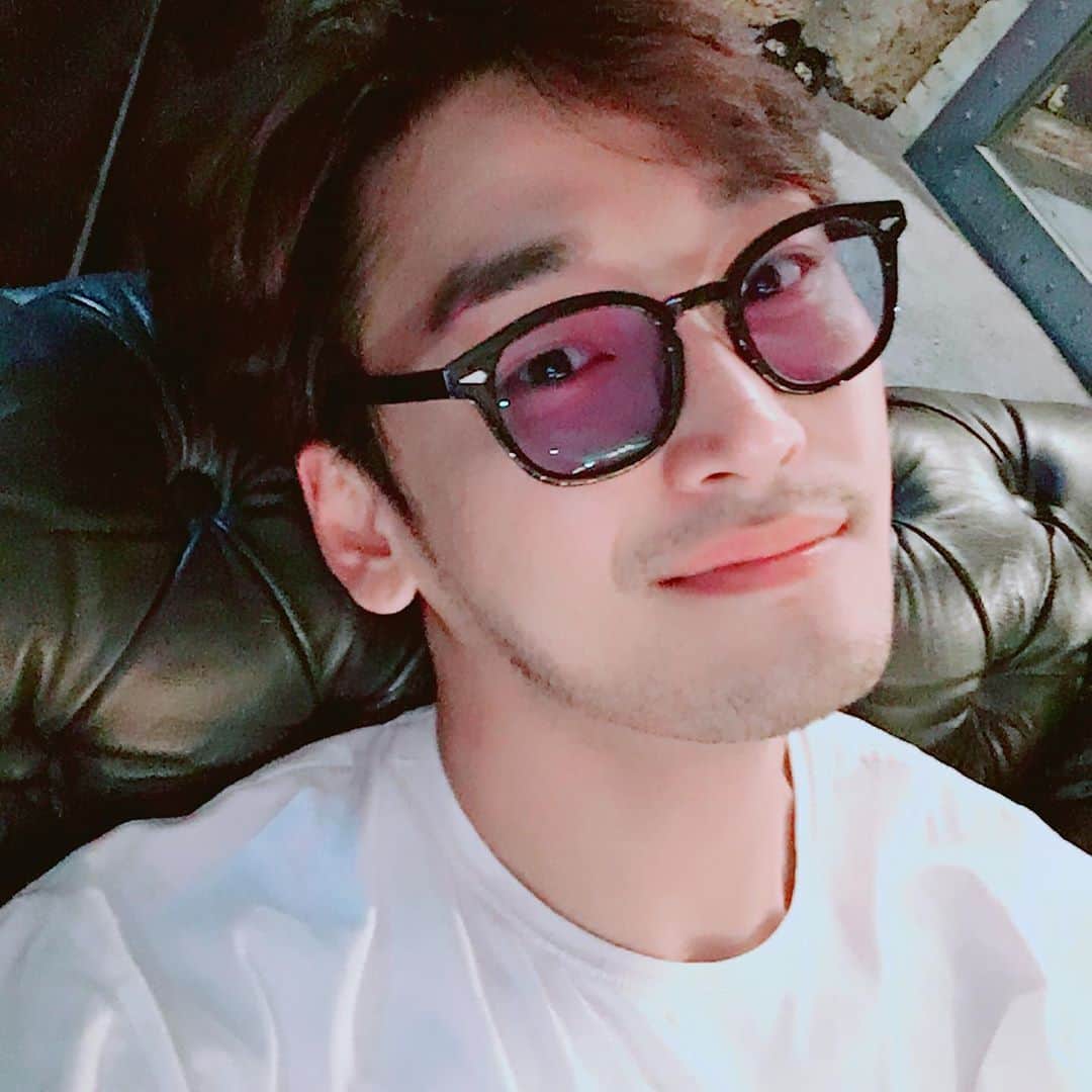 のインスタグラム：「다들 햄볶하쟈 아푸지말고😎😎😎」
