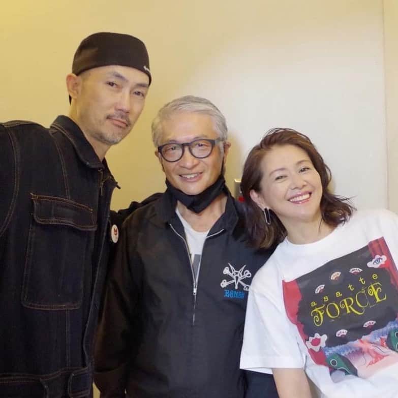 のインスタグラム：「ありがとうございました #こころ踊らナイト #小泉今日子 #エドツワキ  #高木完 #株式会社明後日 #asatteforce」