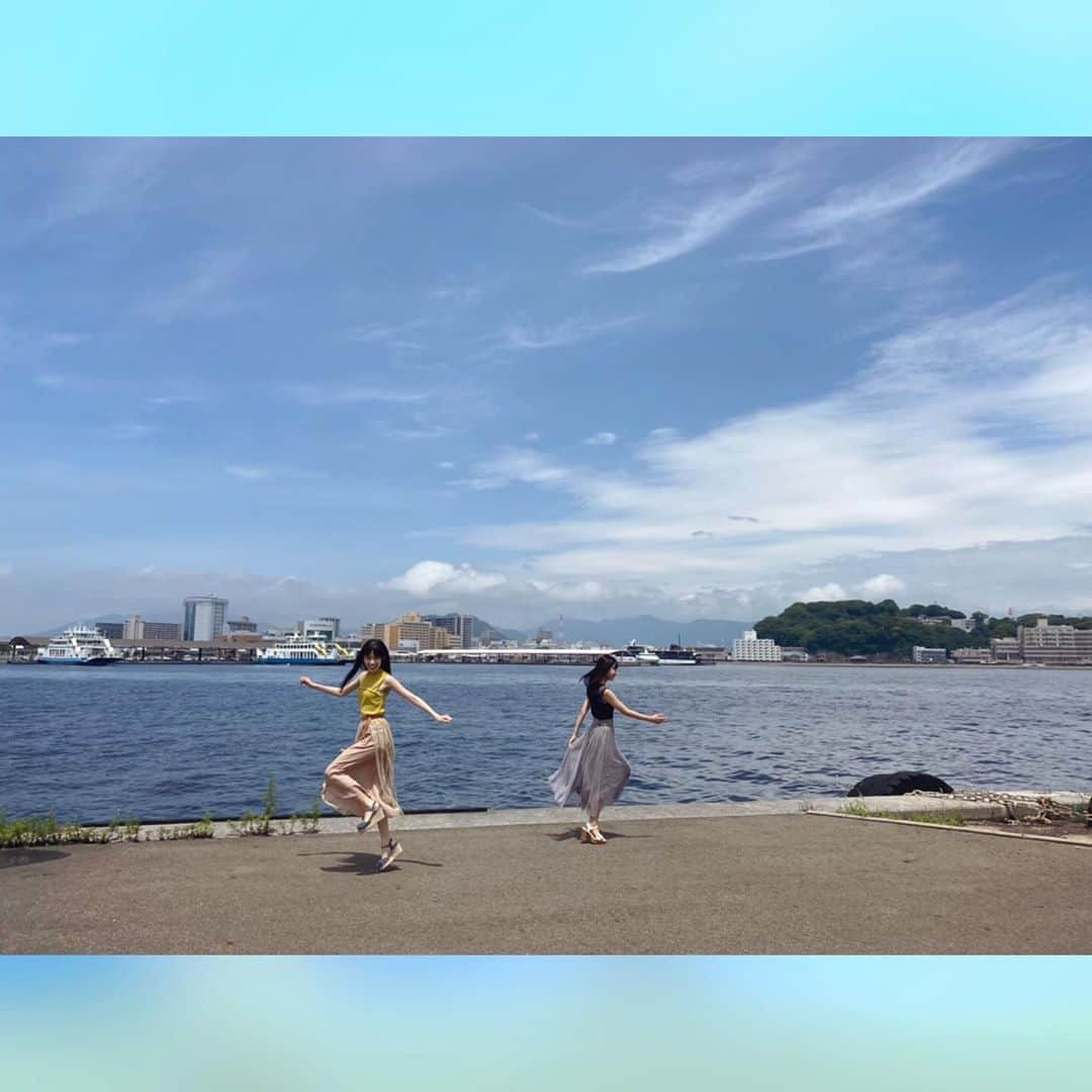 STU48さんのインスタグラム写真 - (STU48Instagram)「💫💫💫  「君の名はっ！！！」な沖舞🪐✨  オフショットから見つけてしまいどうしても載せたくなってしまいました🥺  #STU48 #沖侑果 #Okiyuka #中村舞 #Nakamuramai #アイドル #オフショット #カワイイ #kawaii #BOMB #雑誌撮影 #沖舞」10月17日 9時34分 - stu48.official