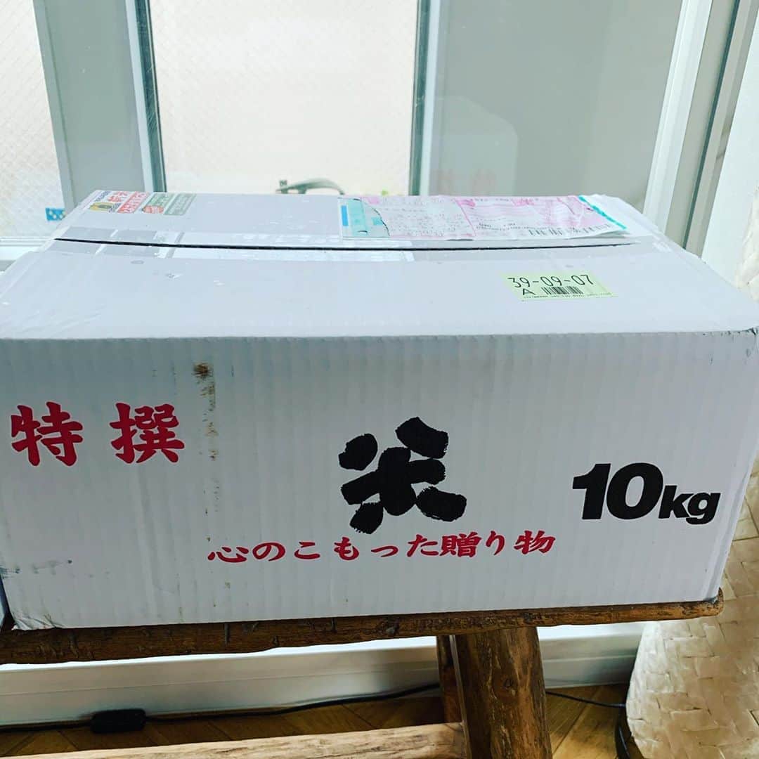 のインスタグラム：「キンキクレスコ会長 堀川さん 栗山米穀店栗山社長 奈良香芝の理事長  感謝です🙇‍♂️🙇‍♂️🙇‍♂️」