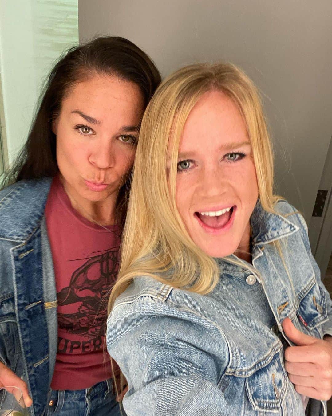 ホリー・ホルムさんのインスタグラム写真 - (ホリー・ホルムInstagram)「#family」10月17日 12時01分 - hollyholm