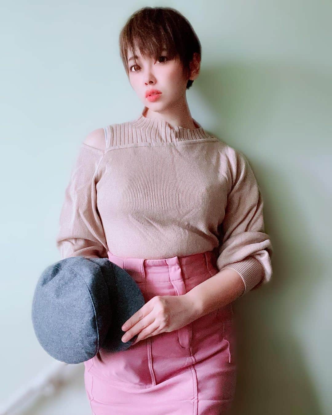 ちゃたさんのインスタグラム写真 ちゃたinstagram Vis Jp 全身 プチプラ ママコーデ Fashion アースカラー 重ね着 ブラウンコーデ Officestyle ファッション 秋服 ショートヘア タイトスカート Ladiesfashion スカート コーデ 大人ショート 体型カバー