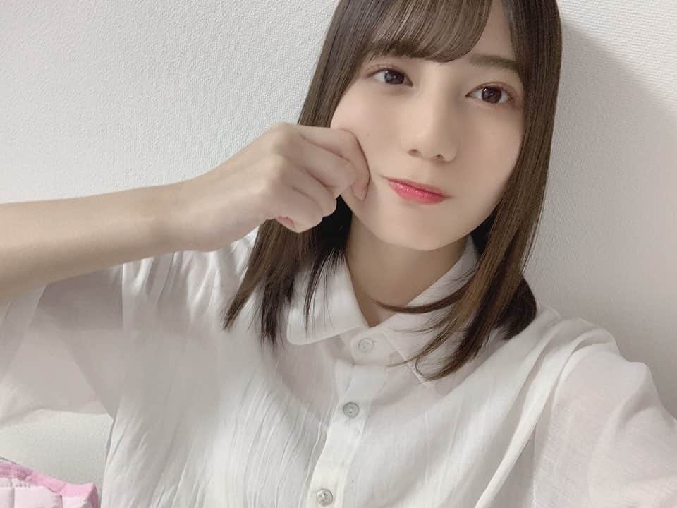 小坂菜緒ファンアカウントのインスタグラム：「久しぶりの菜緒ちゃんブログ更新🦖 ストーリーから読めるので是非見てください👀 #小坂菜緒#こさかな#日向坂46#小坂推し」