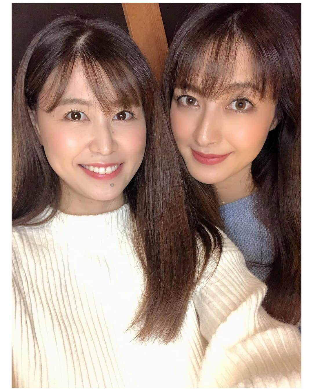 永作あいりさんのインスタグラム写真 - (永作あいりInstagram)「昨日は川村りかちゃんの 配信にゲスト出演してきましたぁ💜✨  7ヶ月ぶりの再会www 相変わらずの川村節炸裂してて 最高でした🤣🤣🤣  呼んでくれて ありがとぉぉぉ！！！  #川村りか #ポコチャ #配信 #踊ったよ #話したよ #笑った」10月17日 13時26分 - aili1129