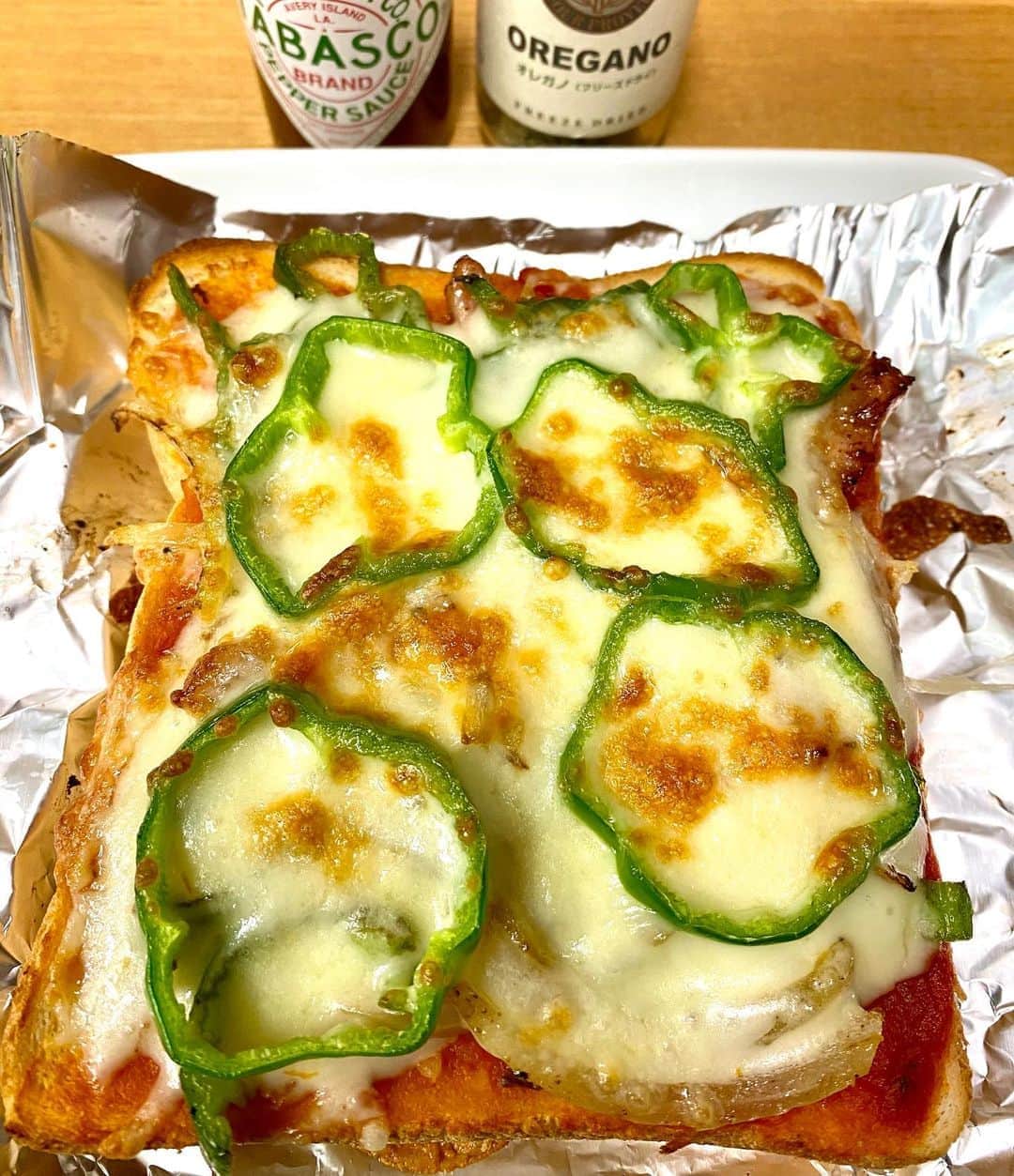 江口寿史のインスタグラム：「今日のピザトーストは完璧に旨く出来た。」