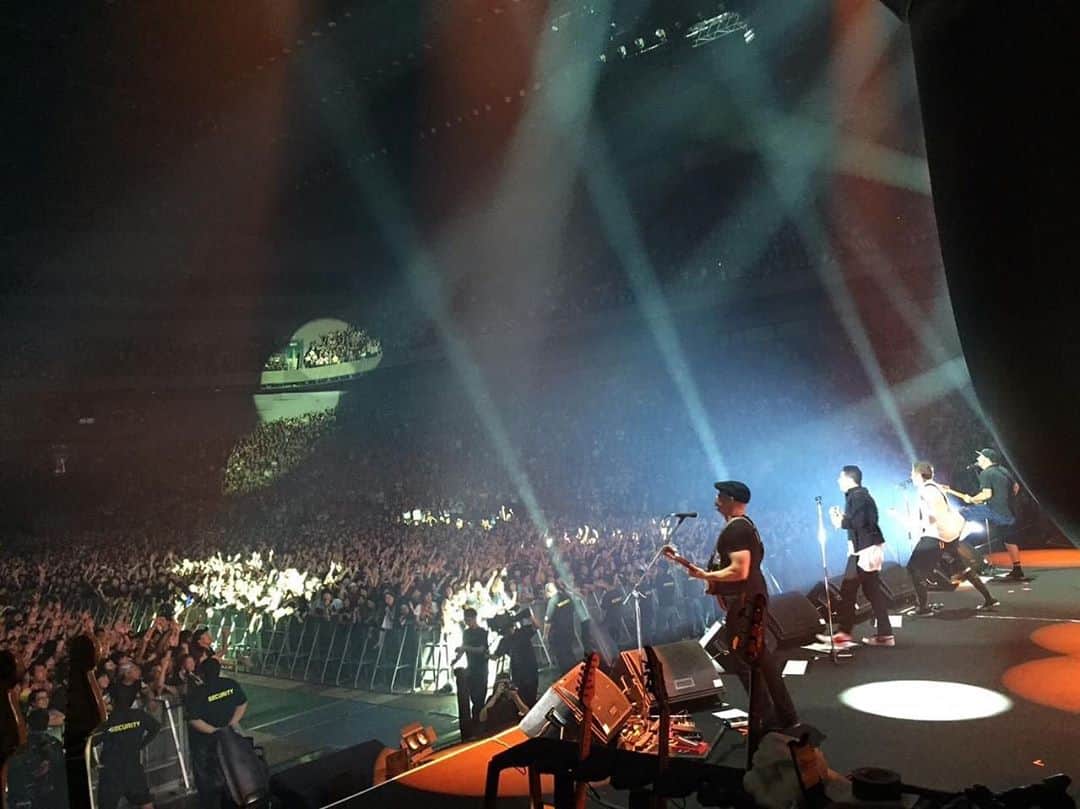 Zebraheadさんのインスタグラム写真 - (ZebraheadInstagram)「This was 5 years ago at the Saitama Super Arena in Japan. We were playing with our friends in @mwamofficial!! One for the books for us!!!  #Zebrahead #manwithamission #saitama #saitamasuperarena」10月17日 15時16分 - zebraheadofficial