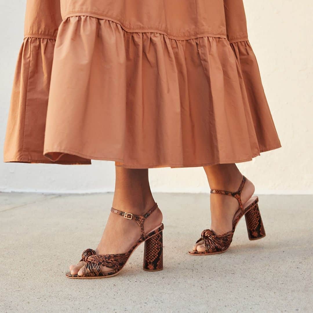 レフラーランドールのインスタグラム：「In mocha snake embossed leather, our Cece heel is a chic transitional sandal perfect for a warm fall color palette.」
