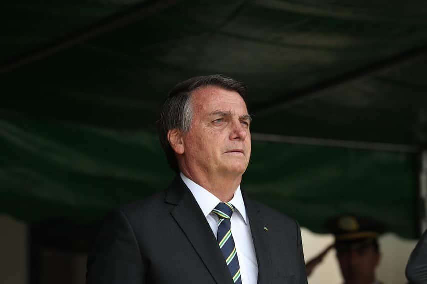 ジルマ・ルセフさんのインスタグラム写真 - (ジルマ・ルセフInstagram)「O Presidente @jairmessiasbolsonaro participou, na manhã deste sábado (17), da cerimônia de entrega de espadim aos cadetes da turma “Centenário da Missão Militar Francesa no Brasil”, da AMAN. O evento ocorreu em Resende (RJ).   Fotos: Marcos Corrêa/PR」10月18日 1時08分 - presidenciadobrasil