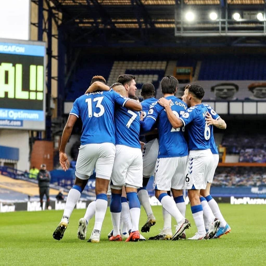 アンドレ・ゴメスさんのインスタグラム写真 - (アンドレ・ゴメスInstagram)「🔵 Proud of our team work, commitment and effort. We didn't achieved the result we wanted but we keep fighting with ambition.  @everton #COYB」10月18日 1時10分 - aftgomes21