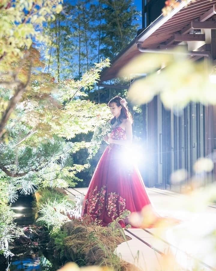 KIYOMIZU京都東山 公式さんのインスタグラム写真 - (KIYOMIZU京都東山 公式Instagram)「@kiyomizu_kyoto_higashiyama をフォローして、 『#kiyomizu京都東山』 『#kiyomizu花嫁』 『#スタイルズ花嫁』 をつけて投稿してくださいね＊ . 悠久の歴史が息づく東山＊ 夜のライトアップされた庭園は 四季の美しさを最大限に引き出し ロマンチックな空間へと導きます..*  おふたりの素晴らしい門出を写真に残しませんか？ . ---------------------- . ▼ブライダルフェアの予約は インスタのTOPからcheck⚐ ＞＞＞ @kiyomizu_kyoto_higashiyama . #スタイルズ花嫁 #dress #kyoto #kiyomizu #wedding #ウェディングレポ #ブライダルフェア #プレ花嫁 #卒花 #結婚式 #結婚式場 #結婚式準備 #京都 #京都花嫁 #関西花嫁 #京都婚 #令和花嫁 #大人花嫁 #DRESSY花嫁 #maricuru #シェアーズヘアメイク #ウェディングフォト #ナイトウェディング #ナイトフォト #庭園 #ガーデンフォト #アナスイドレス」10月17日 17時18分 - kiyomizu_kyoto_higashiyama