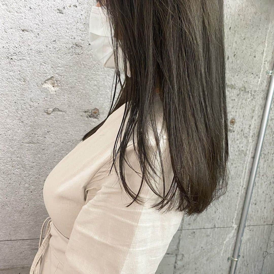 Ryosuke Sugayaのインスタグラム：「#オリーブグレー  人気です！」