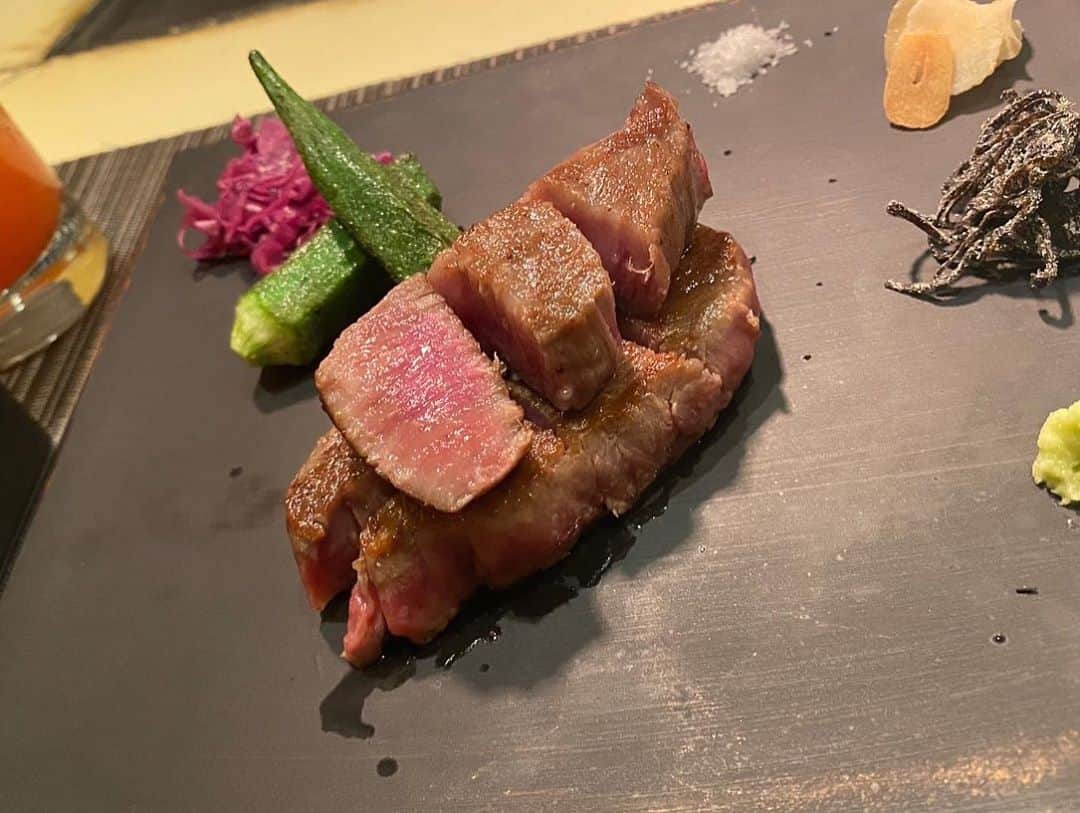 める氏のグルメインスタ