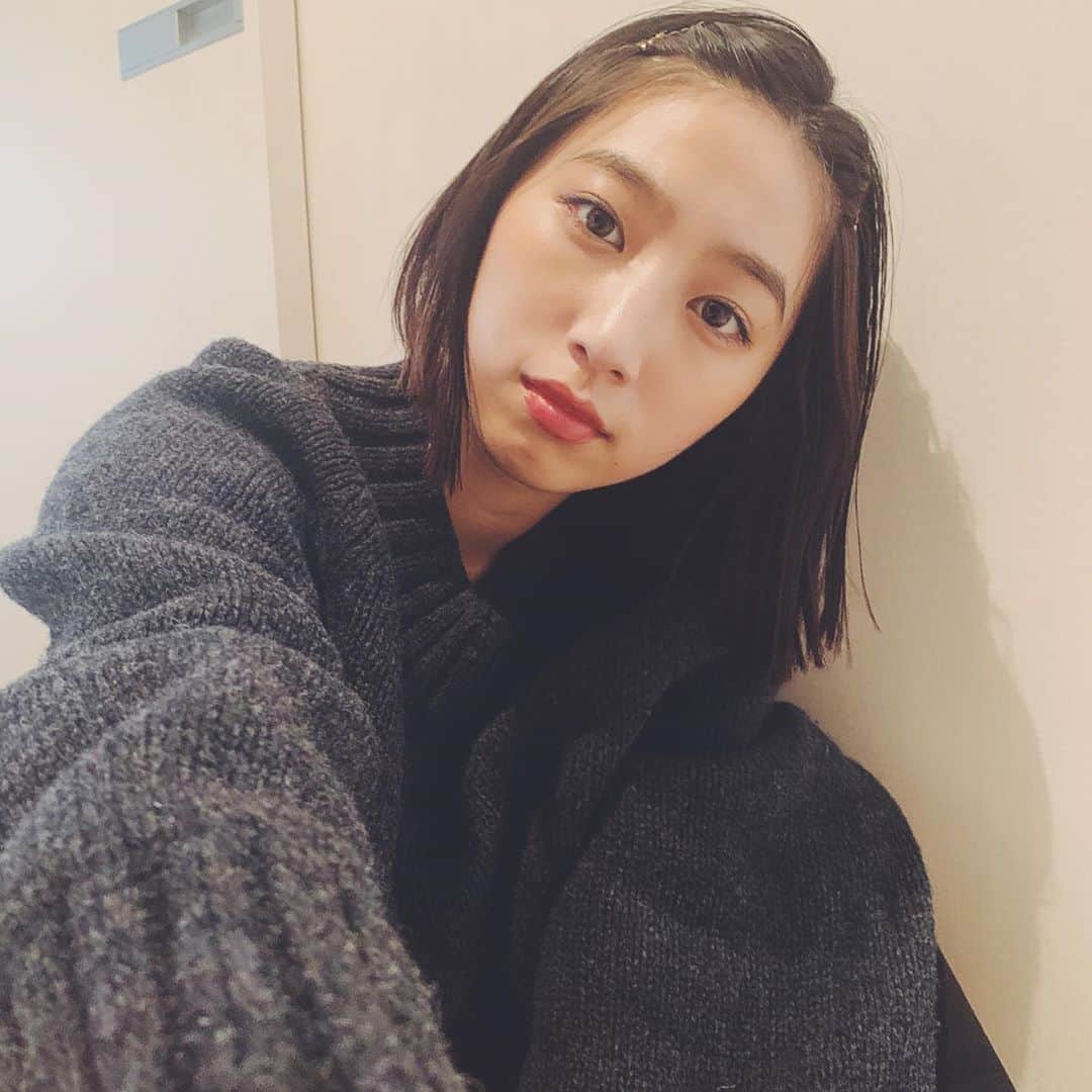 坂東希さんのインスタグラム写真 - (坂東希Instagram)「前髪伸びてきました、 とめるとラク🐶」10月17日 17時58分 - nozomibando_official