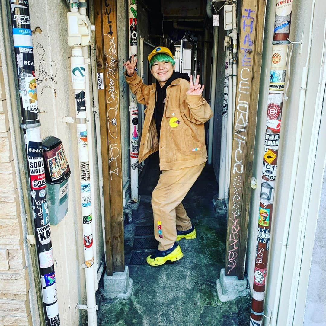 相馬トランジスタのインスタグラム：「パンクドランカーズで激カワなセットアップ買っちゃった⤴️  #カメラマンにも褒められた #カメラマンさん今日動画出してた #カメラマンさんは立川ハゲ #カメラマンさん募集」