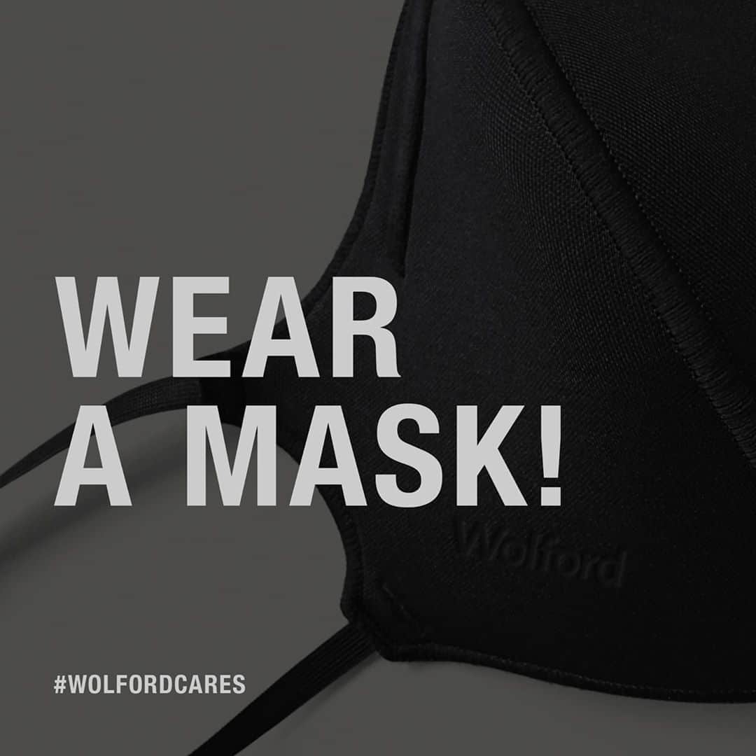 ウォルフォードさんのインスタグラム写真 - (ウォルフォードInstagram)「Wearing a mask is a small act that can make a big difference. Do your part and help protect yourself and others; they may have conditions that make them vulnerable. 💕⁠ ⁠ #WolfordCares #PinkOctober #wearadamnmask⁠」10月17日 19時30分 - wolford