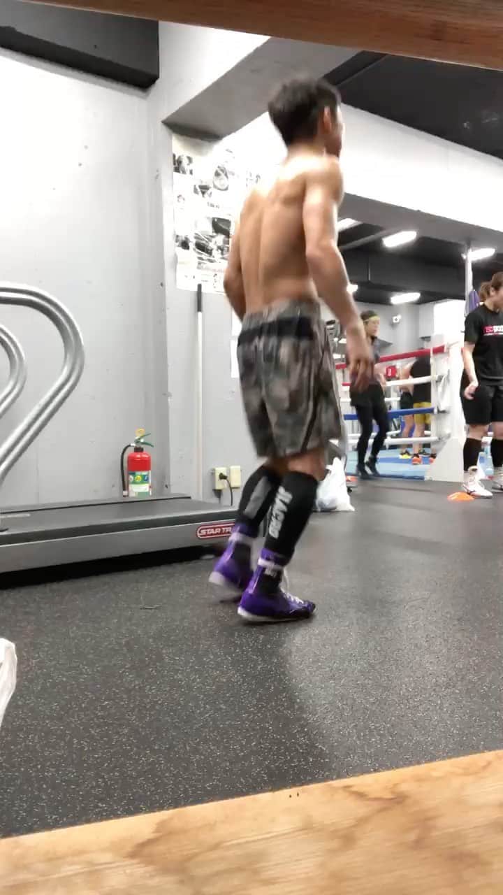 京口紘人のインスタグラム：「. . . 寺フィジお疲れ様でした . . @v1.nobu . . #京口紘人 #hirotokyoguchi #boxing」