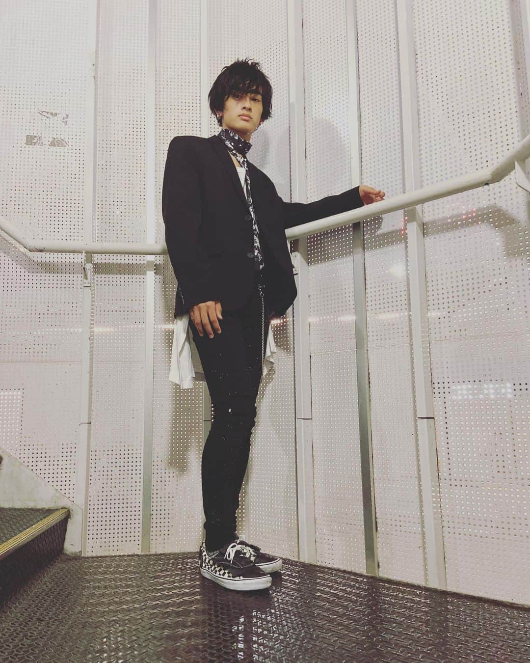 桑山隆太（WATWING）さんのインスタグラム写真 - (桑山隆太（WATWING）Instagram)「WATWING TUMUGU  LIVE終わりました！ この短期間の中でWindyから 沢山の愛を貰ったし、WATWINGのみんなからも沢山の愛を貰いました！！😭 自分も沢山の愛をあげられるように 頑張ります！！☺️☺️ . . #WATWING #shot #fashion」10月17日 20時12分 - ryutakuwayama_watwing