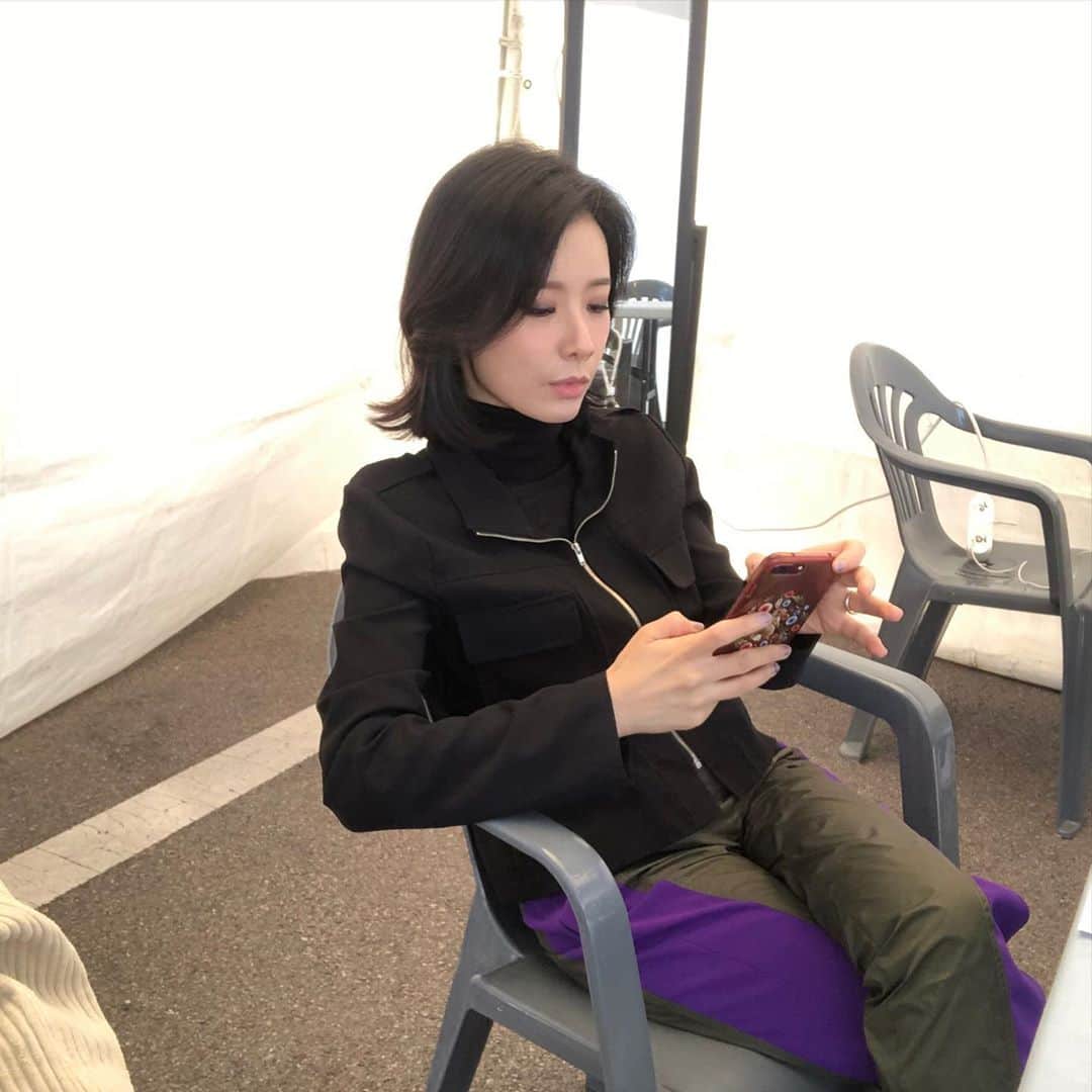 パク・キヨンのインスタグラム：「#오랜만에 #춘천kbs #어게인가요톱텐 #그런데저는 #뮤직뱅크 #세대랍니다 #오늘막내임 #박기영 #parkkiyoung」