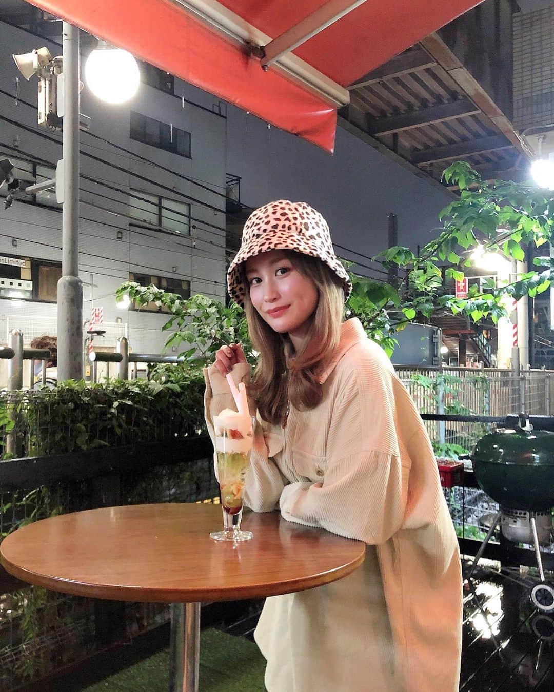 都築青空のグルメインスタ