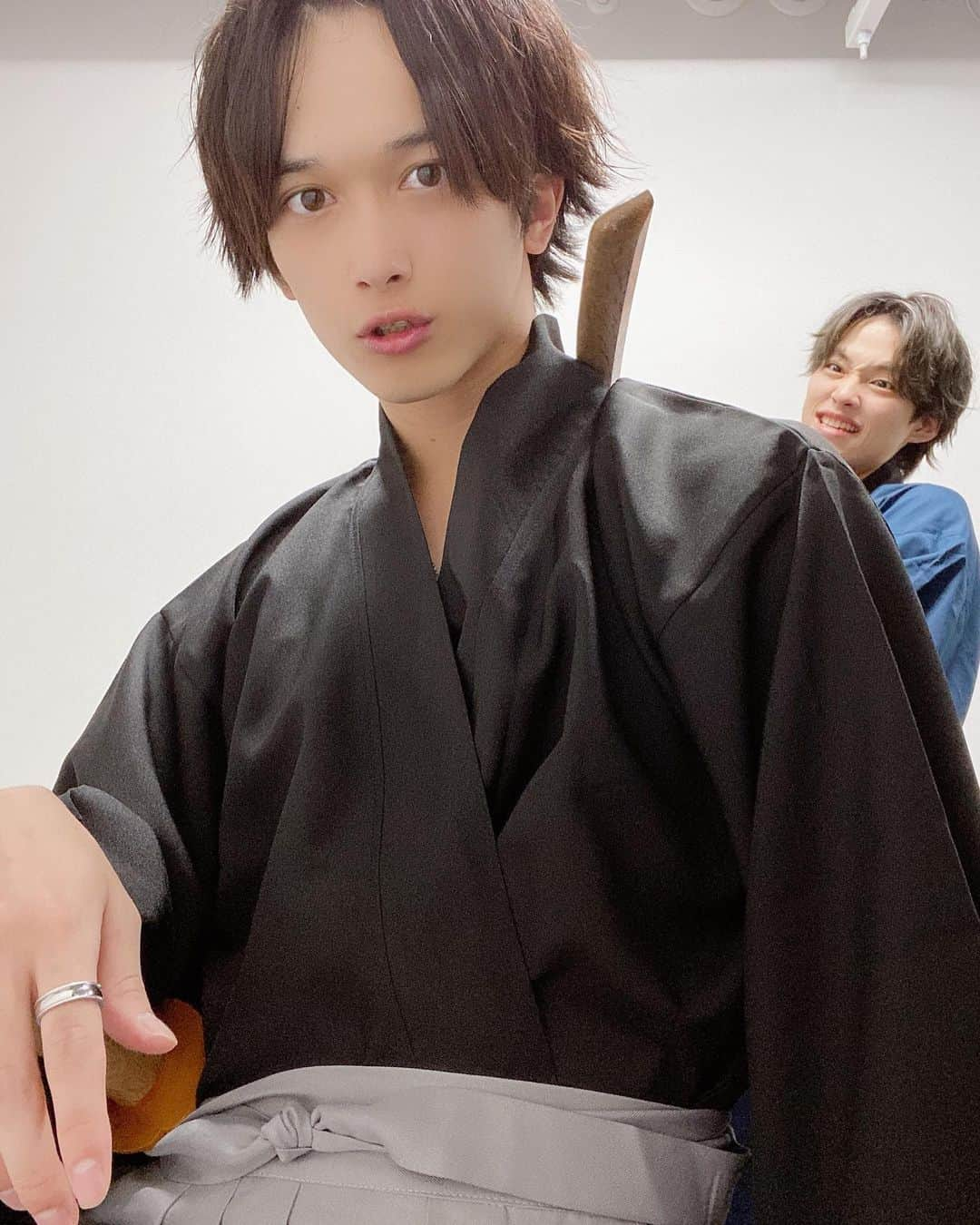 中村昌樹さんのインスタグラム写真 - (中村昌樹Instagram)「. 切られる寸前でも盛り命⚔️ . #九星隊 #ナイスタ #ナインスターズ #侍 #サムライ #samurai #鬼滅の刃 #もはや切られとる」10月17日 20時43分 - mr2333lvns