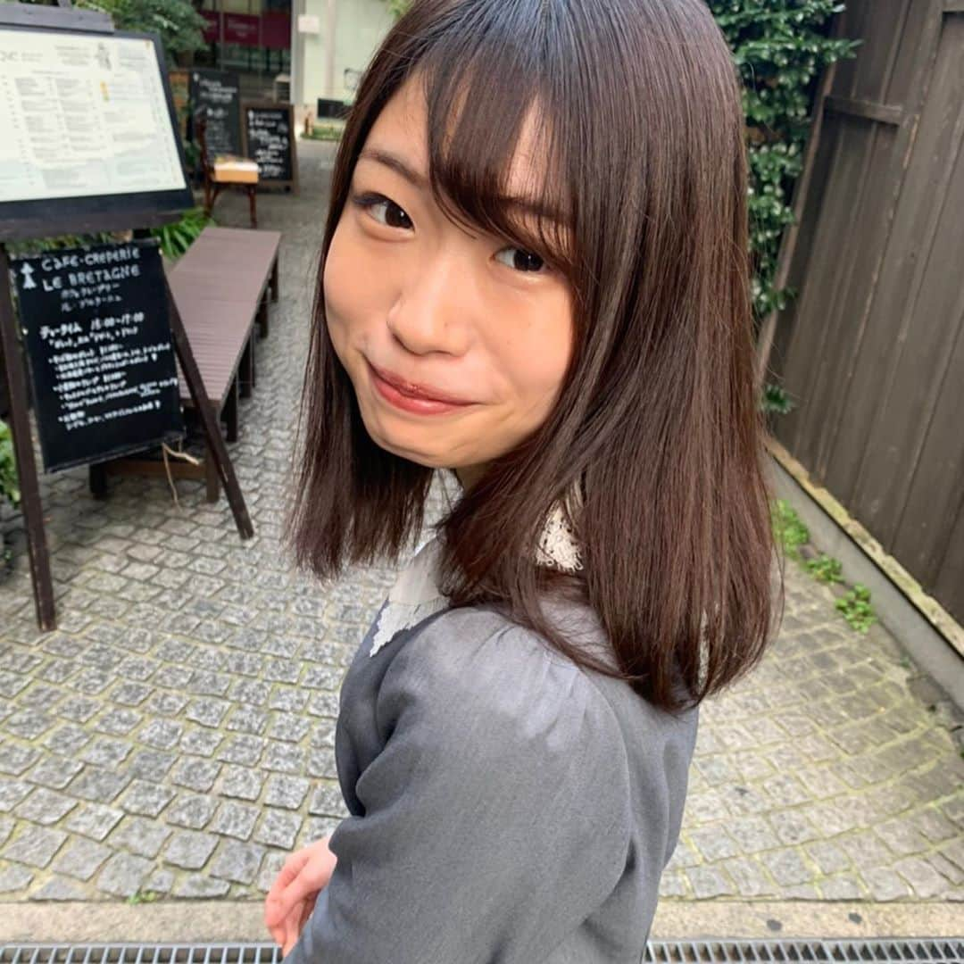 中村菫のインスタグラム：「いよいよ明日はお茶の水祭当日です！明日のミスミスターアピールタイムでは特技を披露します✨ なにをやるかは内緒ですが...！力を入れて頑張っておりますのでぜひ沢山の人に見に来てほしいです🥰  16:30から1人何票でも投票できるのでこの時間はご家族やお友達にも宣伝して投票して頂けるとうれしいです💐  応援して下さる皆さまに恩返しができるように、いい結果をご報告できるようにがんばりますので応援のほどよろしくお願いします🌸🤍」