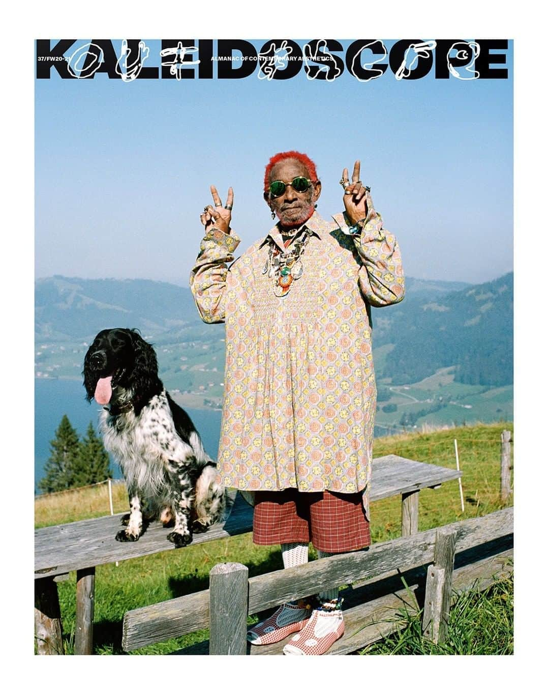 グッチさんのインスタグラム写真 - (グッチInstagram)「@lee_scratch_perry appears on @kaleidoscopemagazine’s latest cover wearing a #Gucci look featuring a printed cotton overshirt and check shorts. #LeePerry is photographed by @lukas_wassmann and styled by @victoriasekrier. #GucciEditorials @alessandro_michele #AlessandroMichele」10月17日 22時00分 - gucci