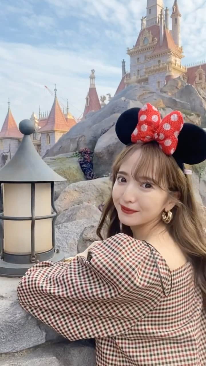 平木愛美のインスタグラム：「🏰💞🧡🌙🧜‍♀️🧞‍♂️💖 Bonjour！」