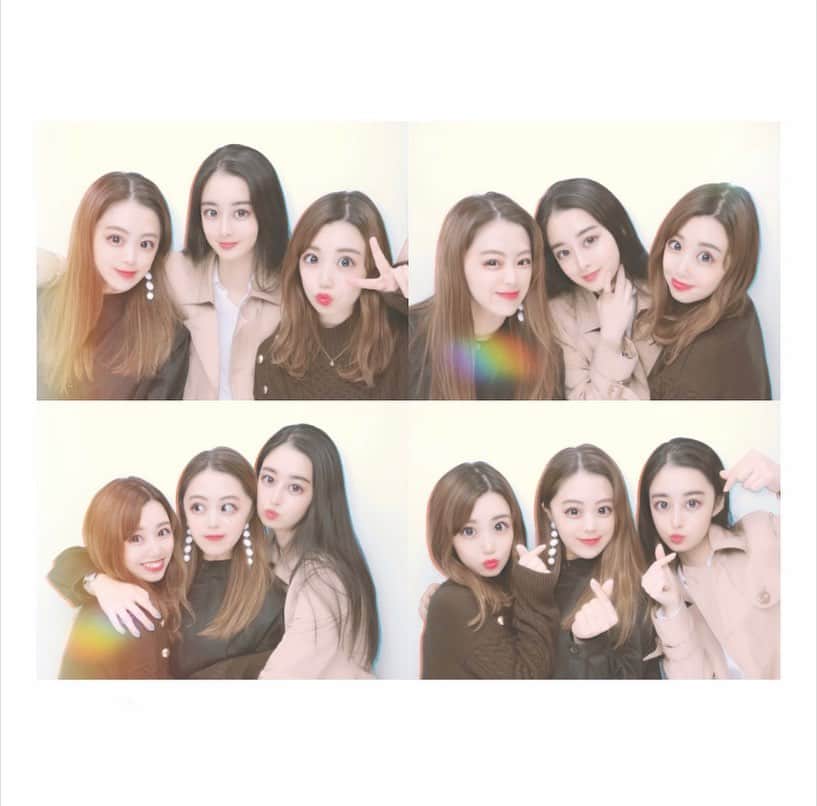 西山なずなのインスタグラム：「🤍🤍💋」