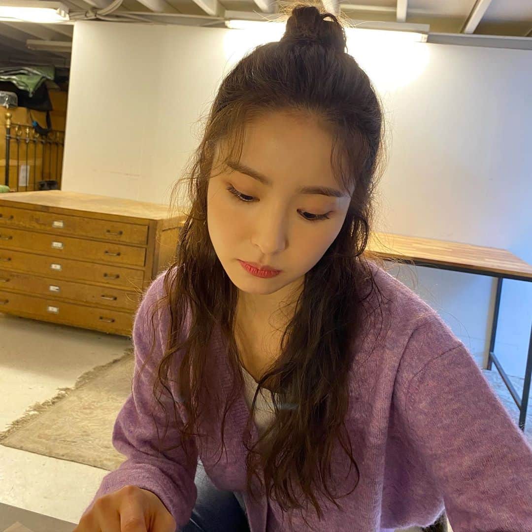 シン・セギョンのインスタグラム：「미주 #runon #런온」