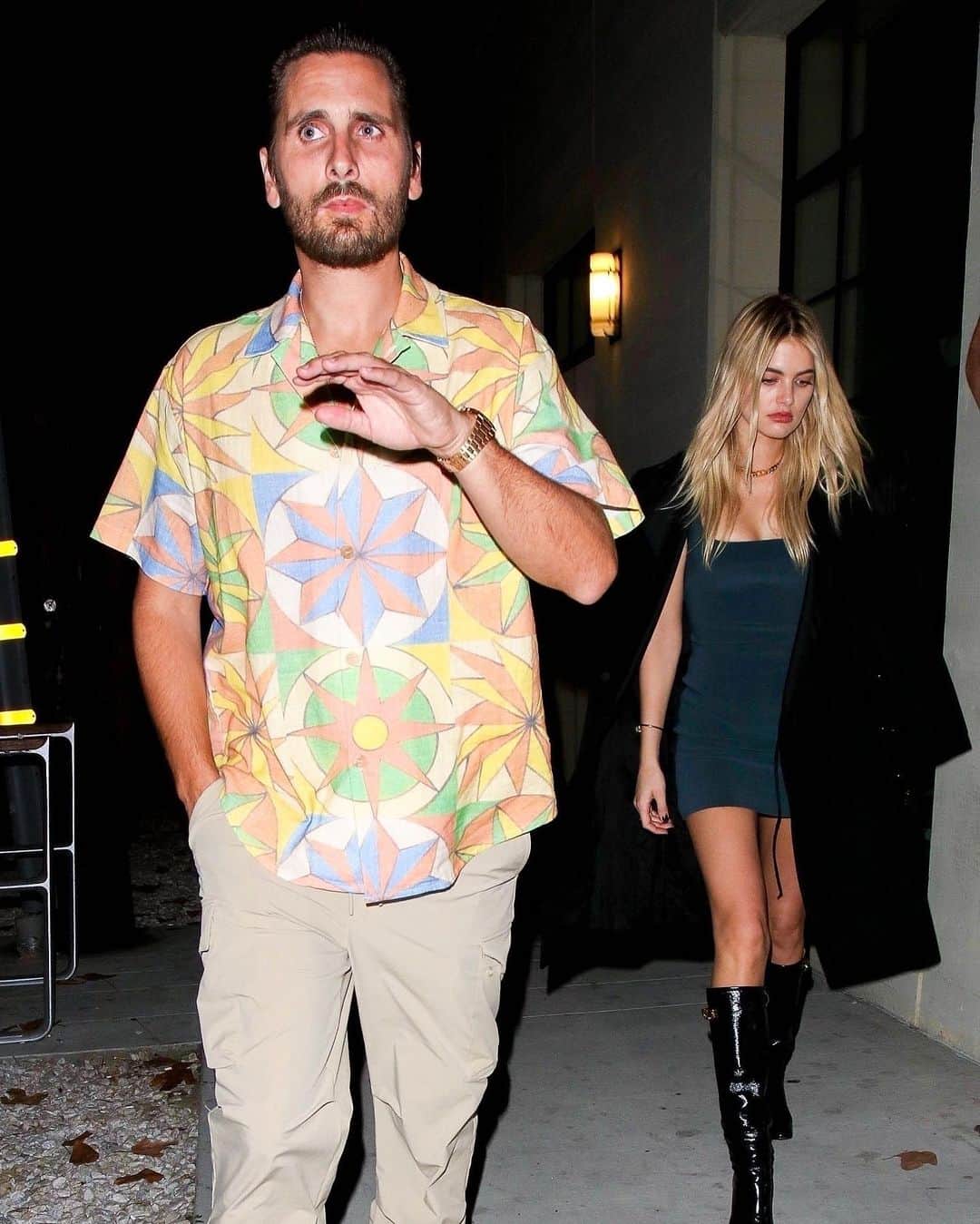 Just Jaredさんのインスタグラム写真 - (Just JaredInstagram)「Scott Disick was spotted a date this week with model Megan Blake Irwin, who recently had a messy breakup with a “Riverdale” actor. Tap this photo at the LINK IN BIO for all the details. #ScottDisick #MeganBlakeIrwin Photos: Backgrid」10月18日 3時02分 - justjared