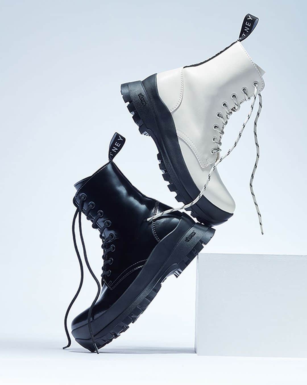 のインスタグラム：「The Lug-Sole Boot: Doing some sole-searching? Look no further than @stellamccartney for the fall boots that will keep you grounded all season long. #SaksItList」