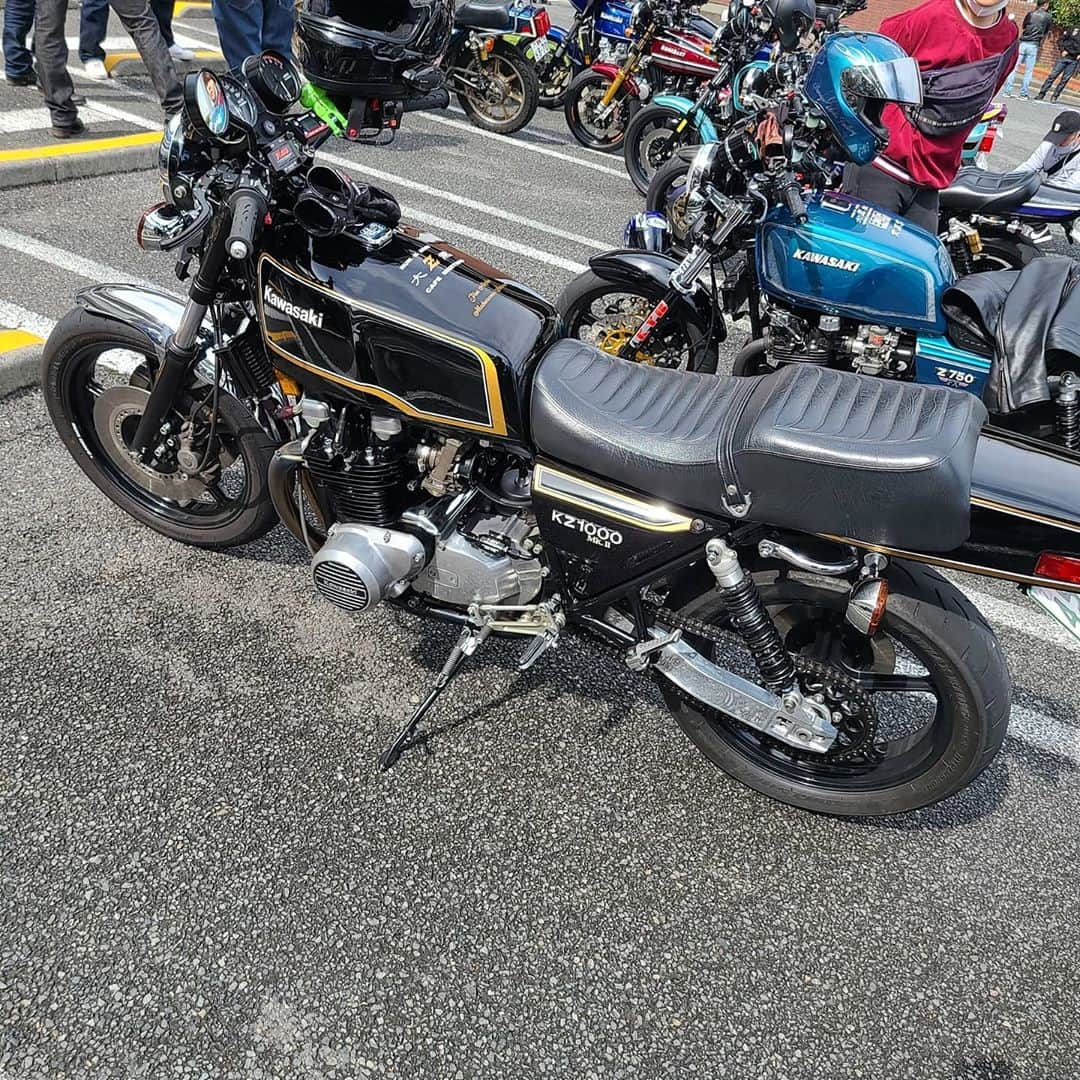 TOKIさんのインスタグラム写真 - (TOKIInstagram)「大黒Zミーティングの主催者、藤井さんのZ1000MK2です。許可を得て撮らせて頂きました～☺️いや～、カスタムの参考になります。  #大黒zミーティング」10月18日 11時45分 - toki_c4