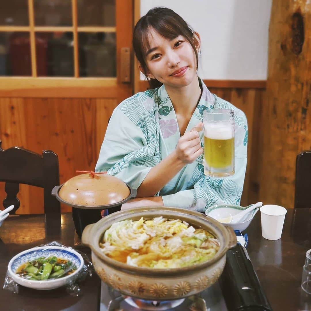 保坂玲奈さんのインスタグラム写真 - (保坂玲奈Instagram)「菅平で合宿🤍  大好きなメンバーでゴルフ合宿⛳  自家農園のお野菜もたっぷり食べられて アットホームなお宿「峯村山荘」 ☞﻿ @minemura.sansou  夜のカードゲーム大会が楽しすぎて 寝不足気味だけど今日は ゴルフ楽しんできます🤍  パインビークスキー場のふもとにあるので スキーやボードシーズンのこれからに とってもおすすめです⛷️   夏場も涼しいのでスポーツの合宿に🤍  小さい頃から家族みんなの趣味､ 登山も久しぶりにしたいなぁ⛰️  . . . #峯村山荘#菅平#菅平高原#菅平合宿#菅平高原スキー場#菅平パインビーク#ゴルフ合宿#ゴルフ旅#ゴルフ女子#スポーツ合宿#スキー合宿#乗馬#インスタゴルフ女子#タビジョ#旅すたグラム」10月18日 7時23分 - __renao_0707