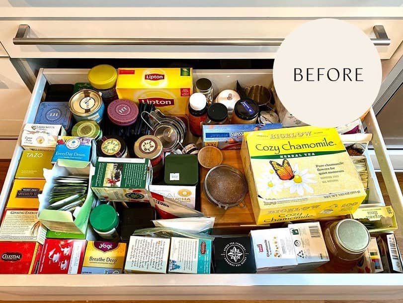 近藤麻理恵さんのインスタグラム写真 - (近藤麻理恵Instagram)「This tidy drawer is tea-riffic! Great job, @nitido.space.2020. 🍵✨」10月18日 8時32分 - mariekondo