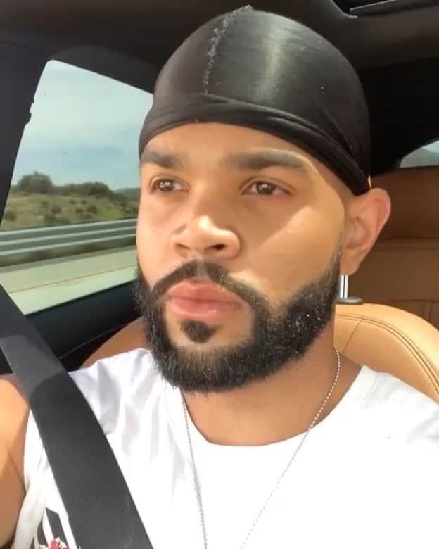 ディジョン・タルトンのインスタグラム：「You ain’t allowed...... 🤷🏽‍♂️」