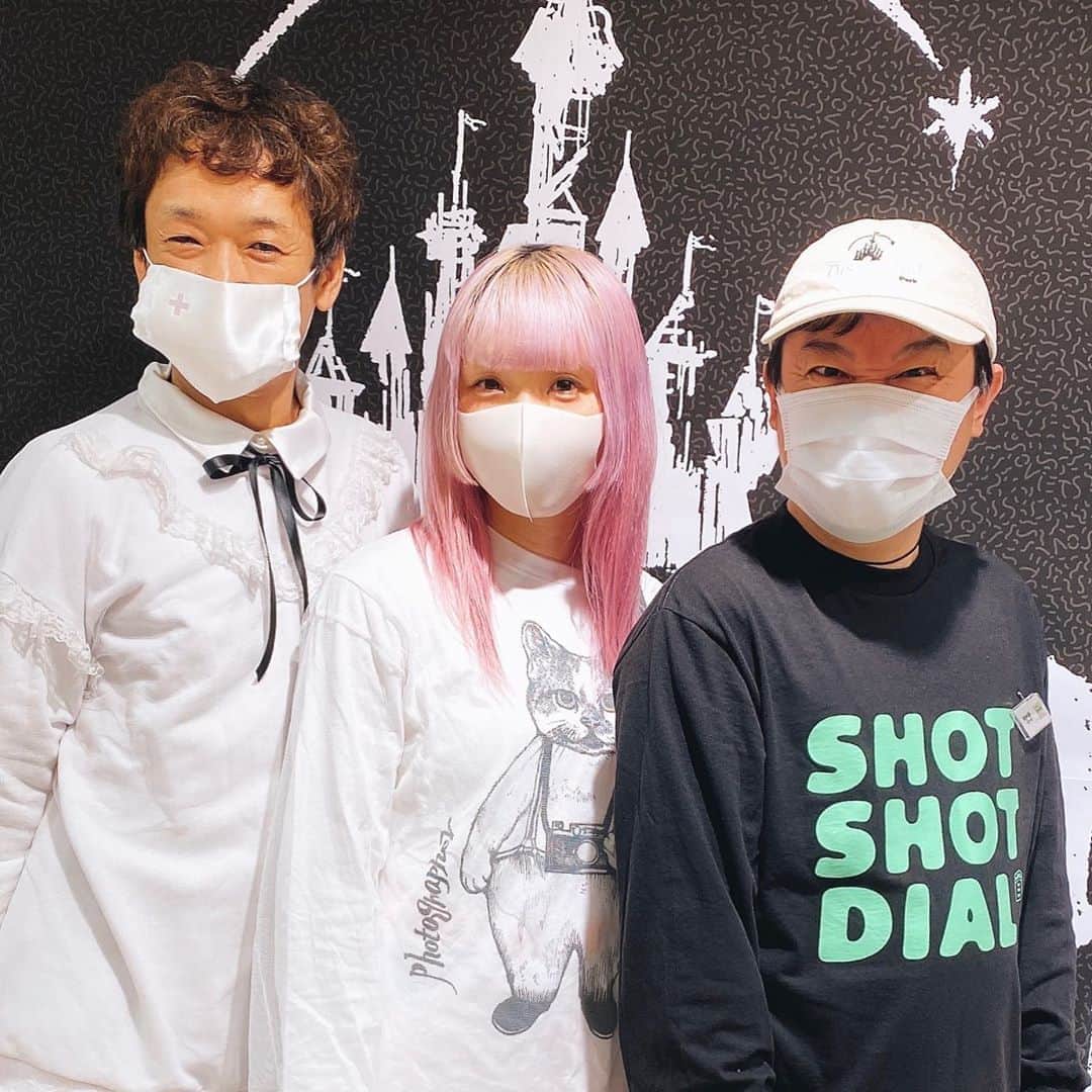 双木昭夫のインスタグラム：「昨日共演するはずだったYounaP!ちゃんとdieちゃん、池袋西武3階南館でソビエツのポップアップやってます」
