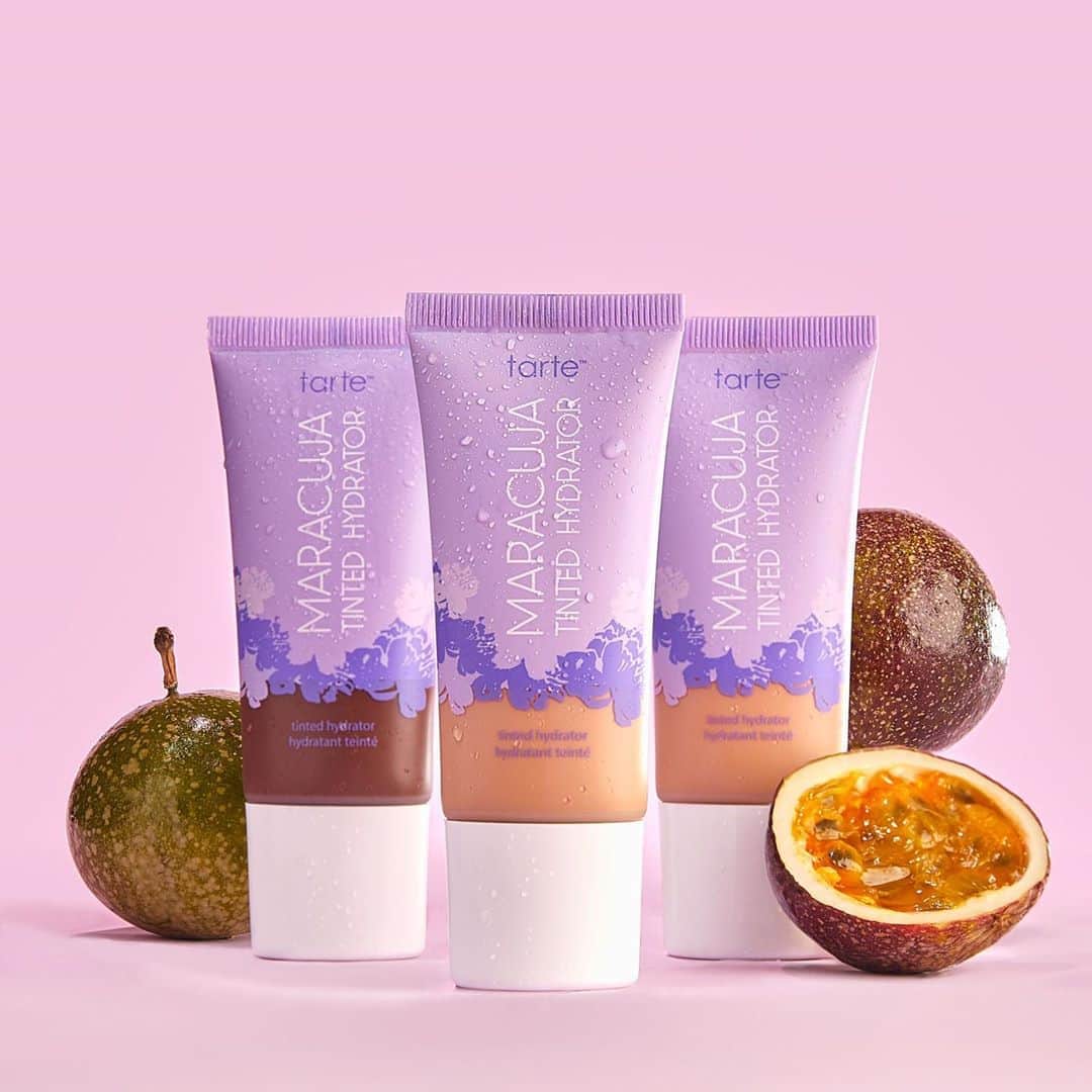 Tarte Cosmeticsさんのインスタグラム写真 - (Tarte CosmeticsInstagram)「Look good, feel better with our maracuja vegan tinted moisturizer! ✨ This skin-lovin' superfruit infused must-have helps minimize the appearance of imperfections w/ buildable coverage & a naturally radiant finish for 12-hr hydration 💧#crueltyfree #rethinknatural #flowerpowered #veganbeauty」10月18日 10時00分 - tartecosmetics