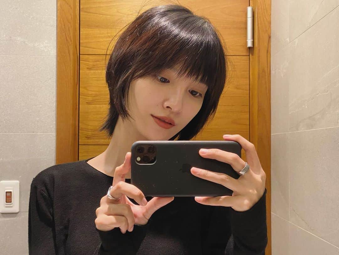 吳子霏（Ellen Wu）さんのインスタグラム写真 - (吳子霏（Ellen Wu）Instagram)「(*☻-☻*)」10月18日 19時31分 - ellenwuuuuu
